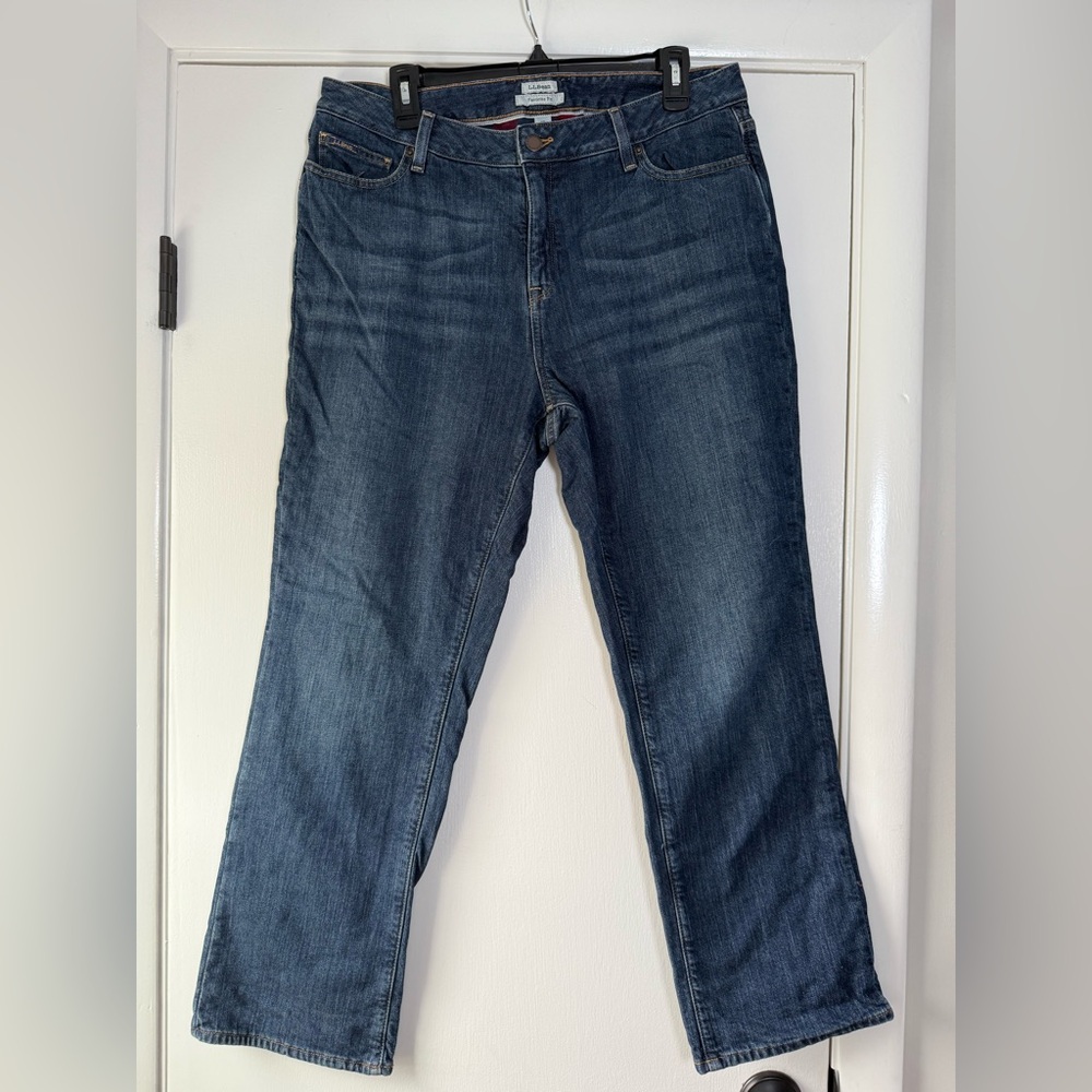 LL Bean Favorite Fit Flannel Lined Straight Leg Jeans Cabin Core Outdoors Cozy